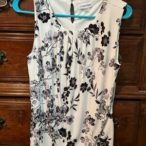 Calvin Klein women’s suiting - Pleated Front Crew Neck Sleeveless Top